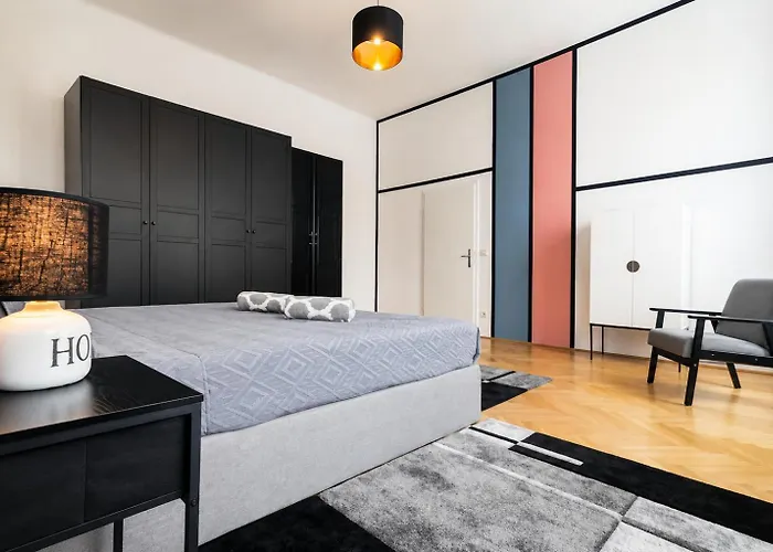 2 Bedroom For 6 Near Donaukanal & U4 U2 Metro Vienna