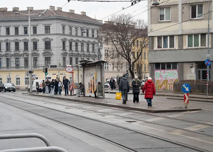 2 Bedroom For 6 Near Donaukanal & U2 Metro Vienna